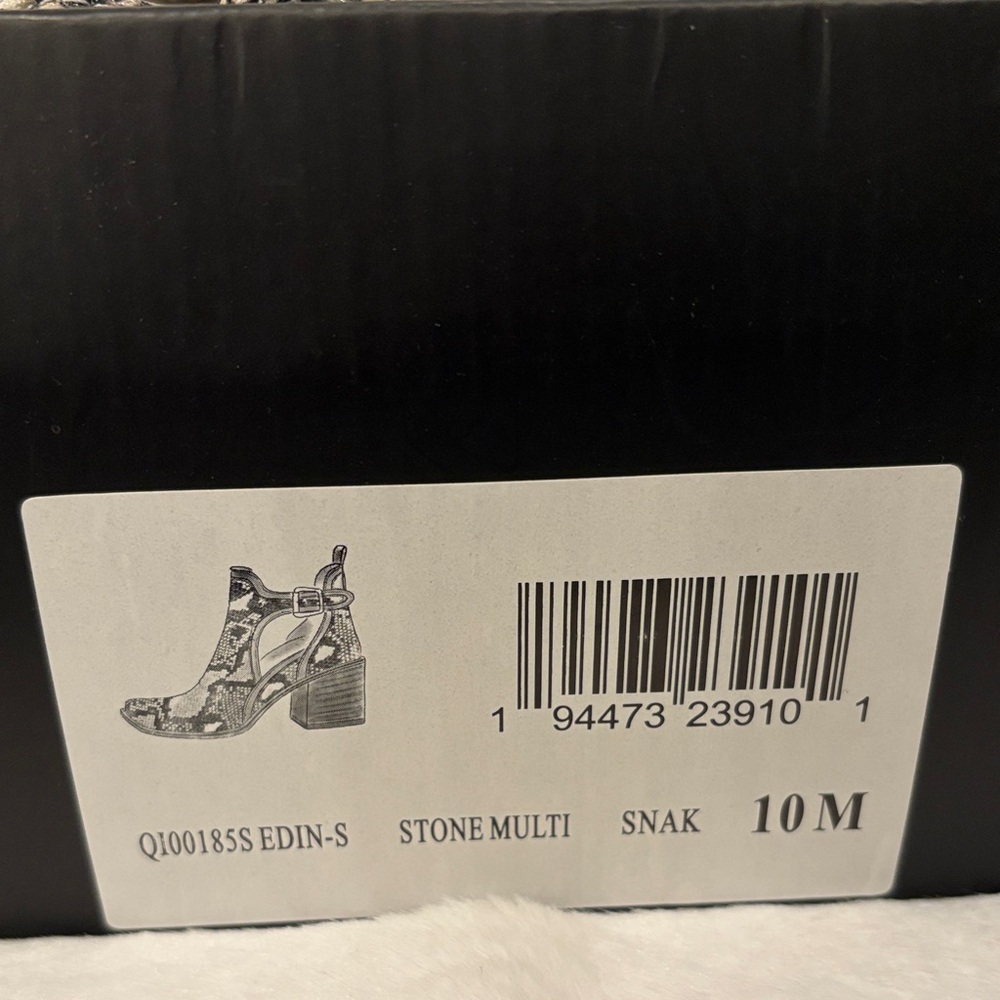 MIA Beige and Black Patterned Ankle Booties - Picture 9 of 10